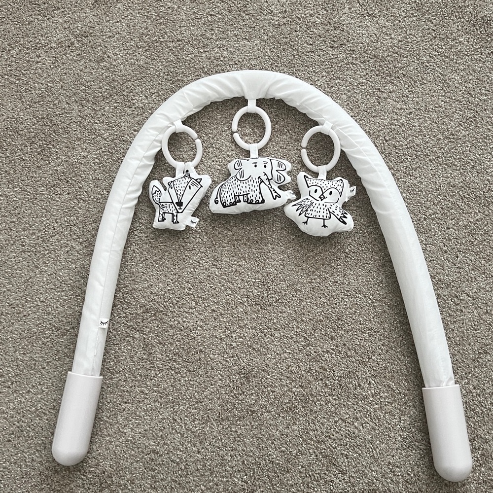 DockaTot White Baby Play Arch with Animal Toys